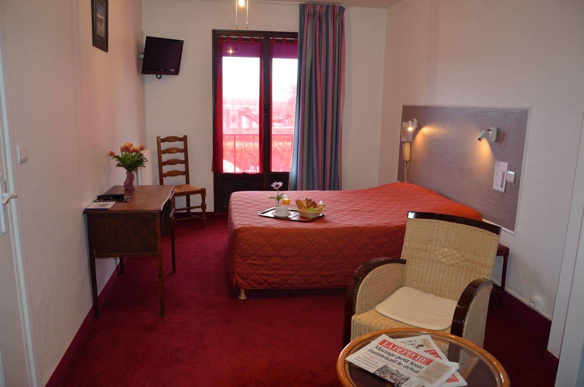 Hotel Aer Vieille-Toulouse Bagian luar foto